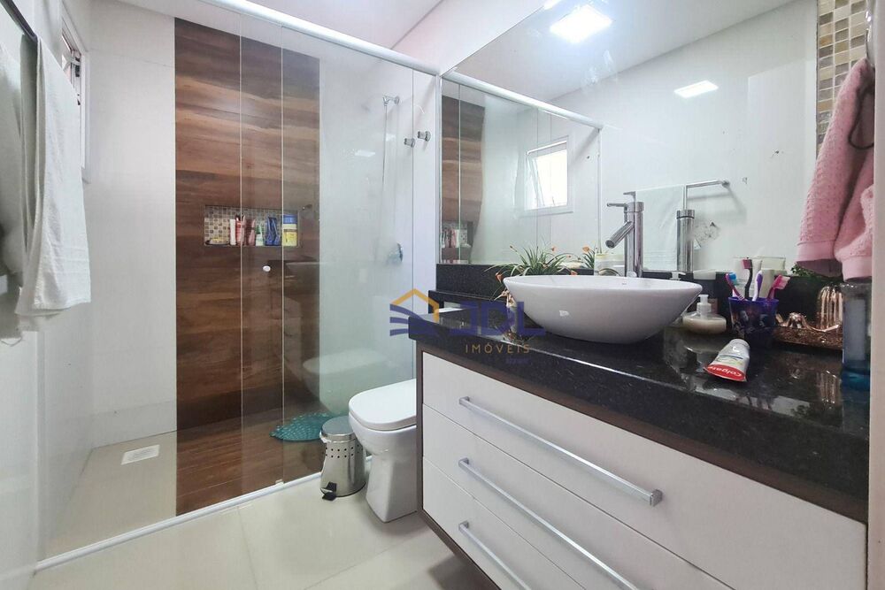 Casa, 3 quartos, 400 m² - Foto 28