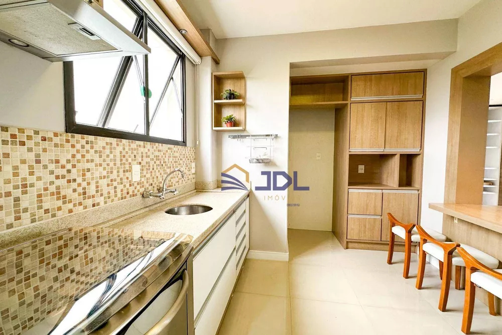 Apartamento à venda com 3 quartos, 113m² - Foto 9