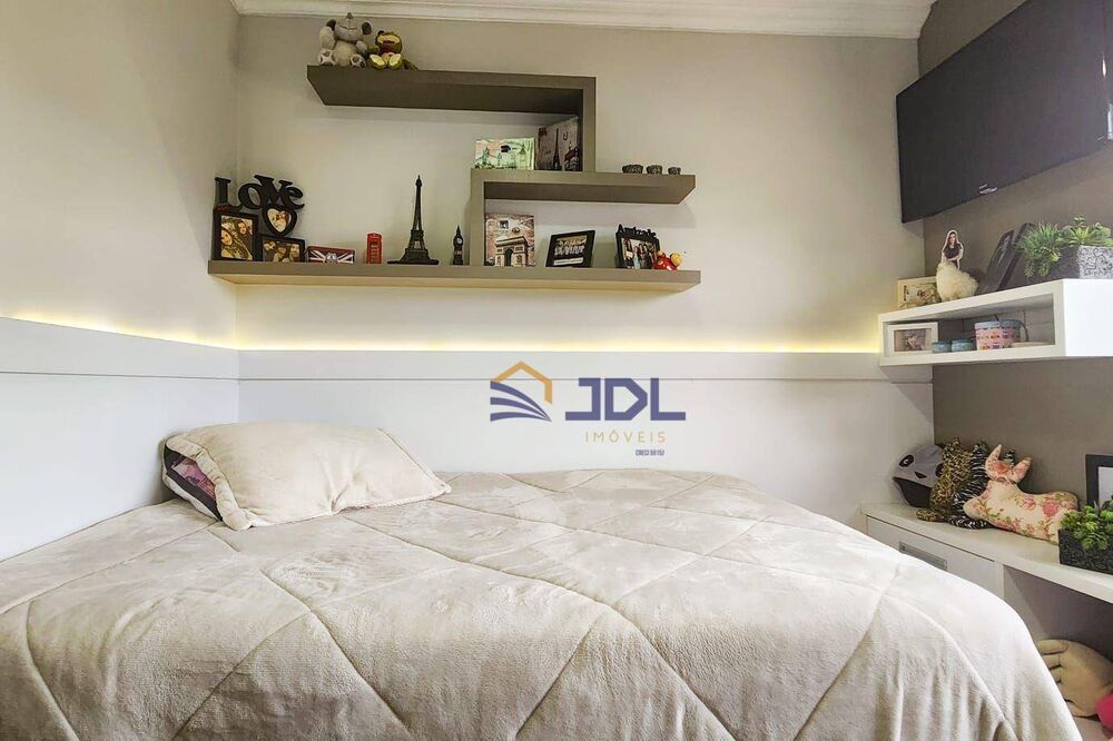 Casa, 4 quartos, 234 m² - Foto 2