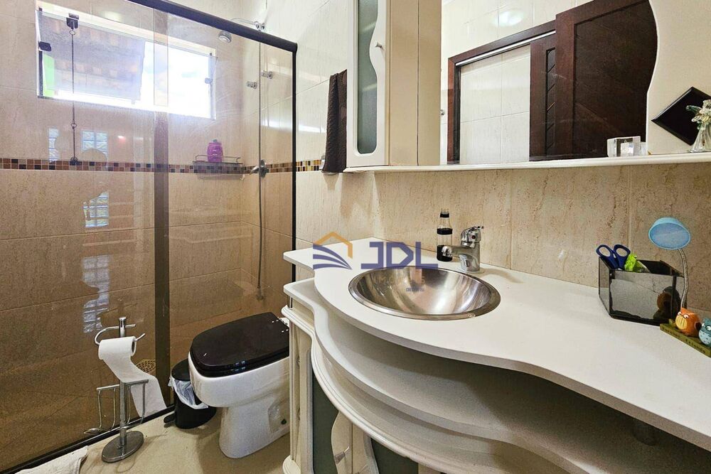 Casa, 3 quartos, 184 m² - Foto 8