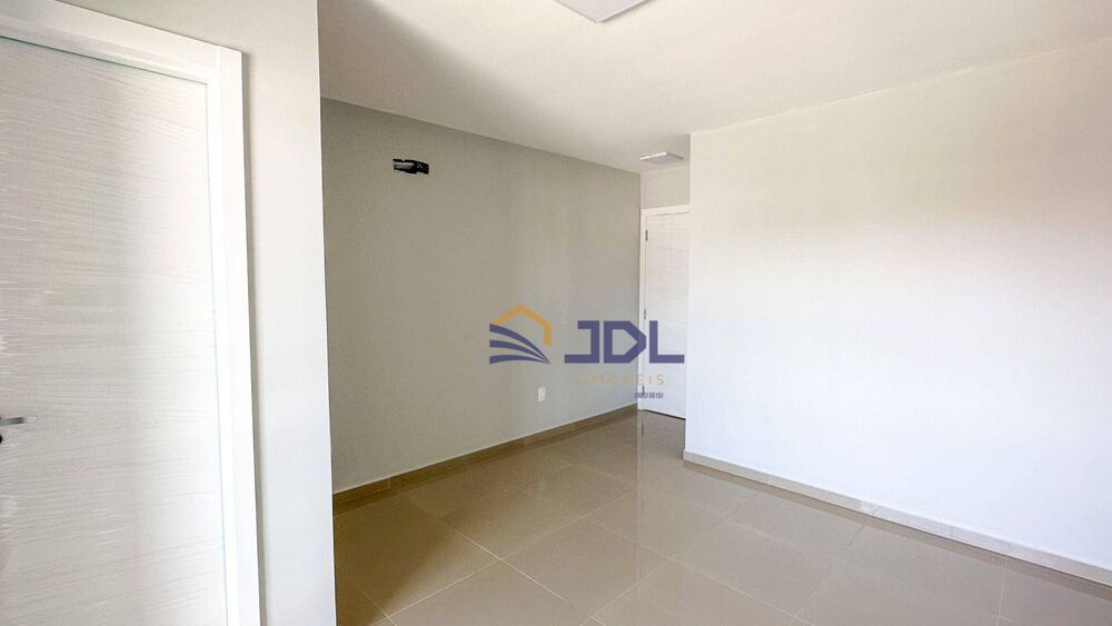 Casa à venda com 2 quartos, 115m² - Foto 8