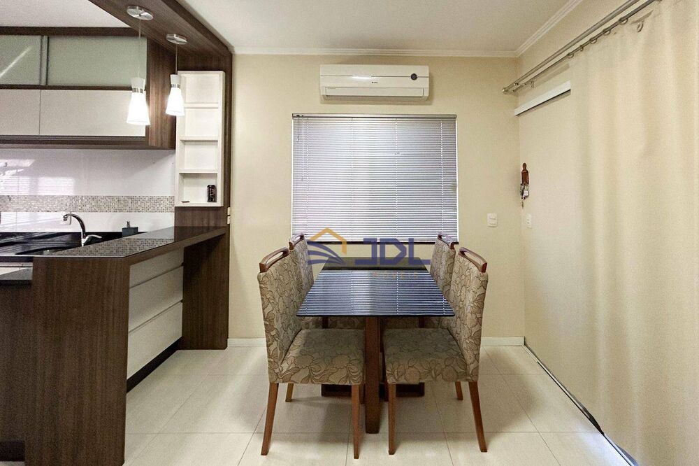 Casa, 4 quartos, 242 m² - Foto 7