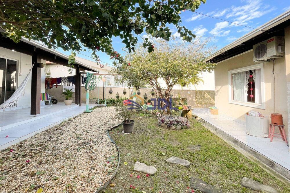Casa, 3 quartos, 92 m² - Foto 3