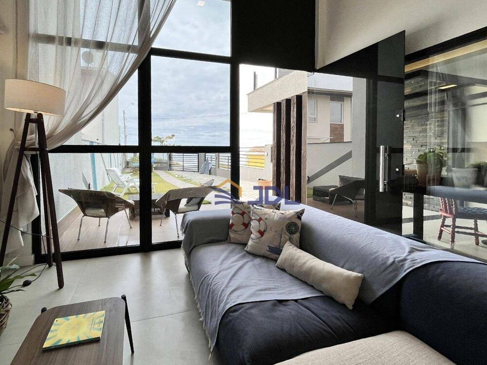 Casa, 3 quartos, 165 m² - Foto 2