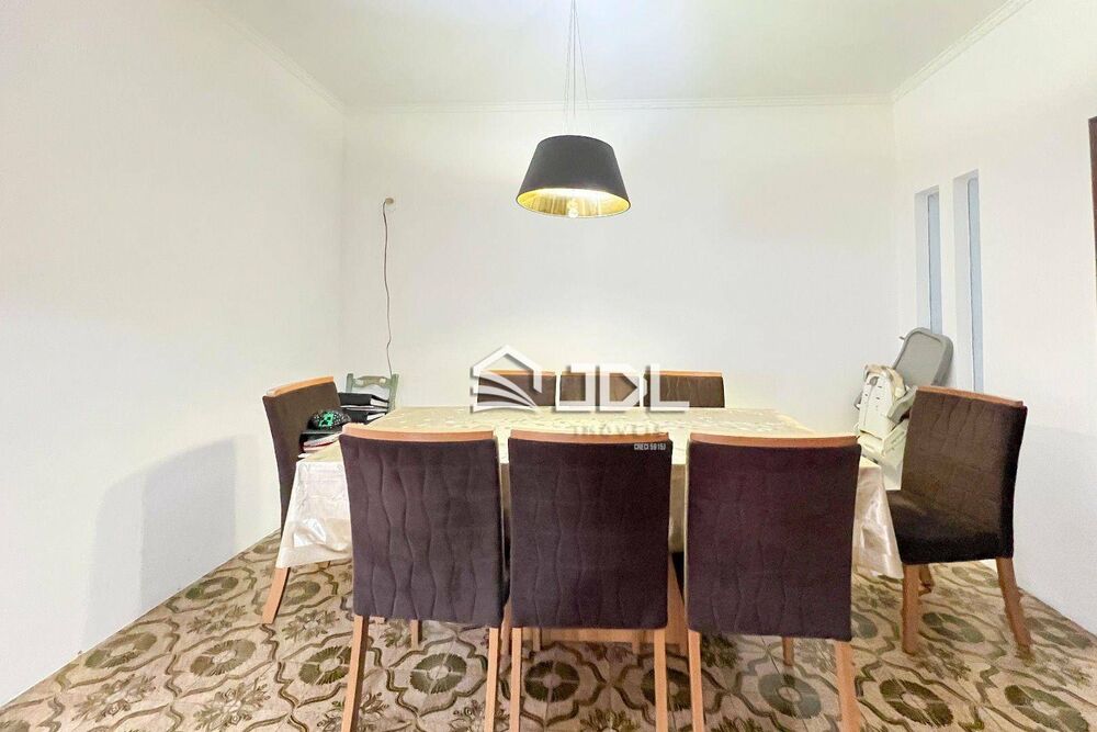 Casa, 4 quartos, 233 m² - Foto 4