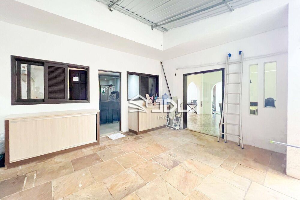 Casa, 4 quartos, 233 m² - Foto 9