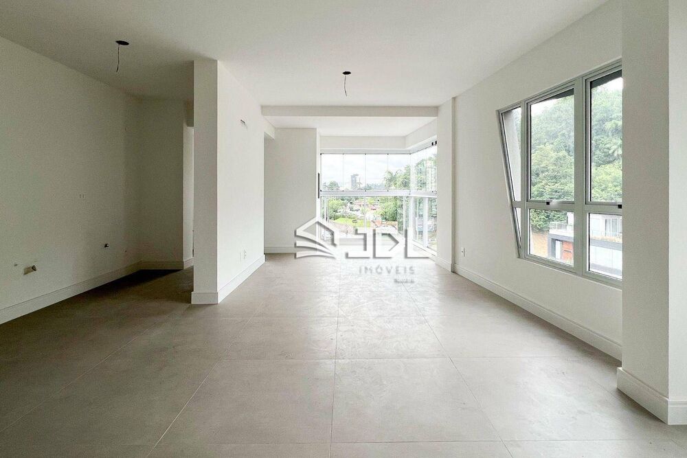 Apartamento, 3 quartos, 112 m² - Foto 1