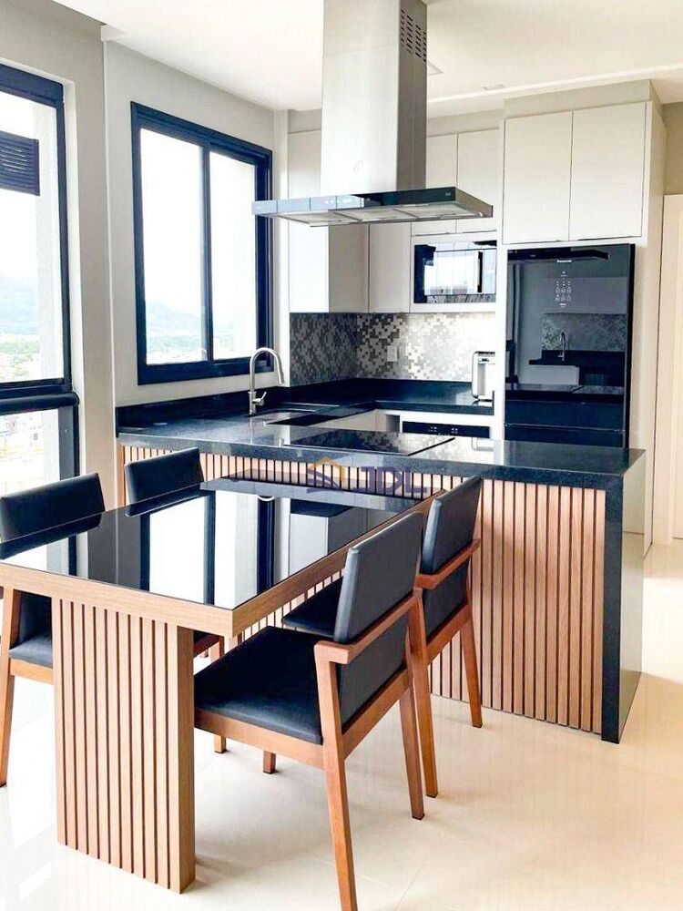 Apartamento, 3 quartos, 135 m² - Foto 3