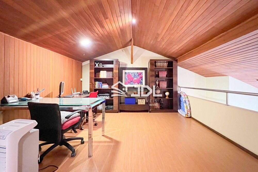 Casa, 3 quartos, 326 m² - Foto 4
