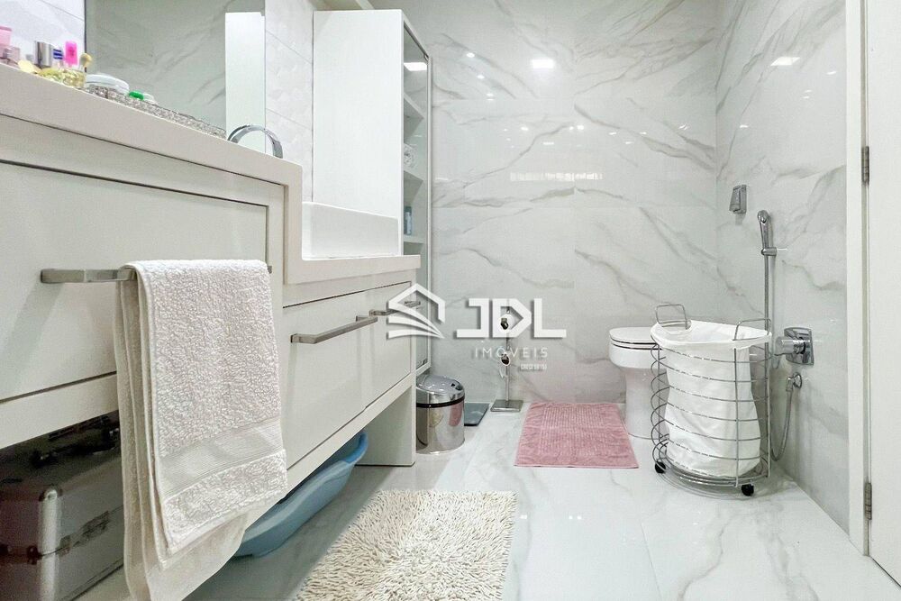 Casa, 3 quartos, 326 m² - Foto 3