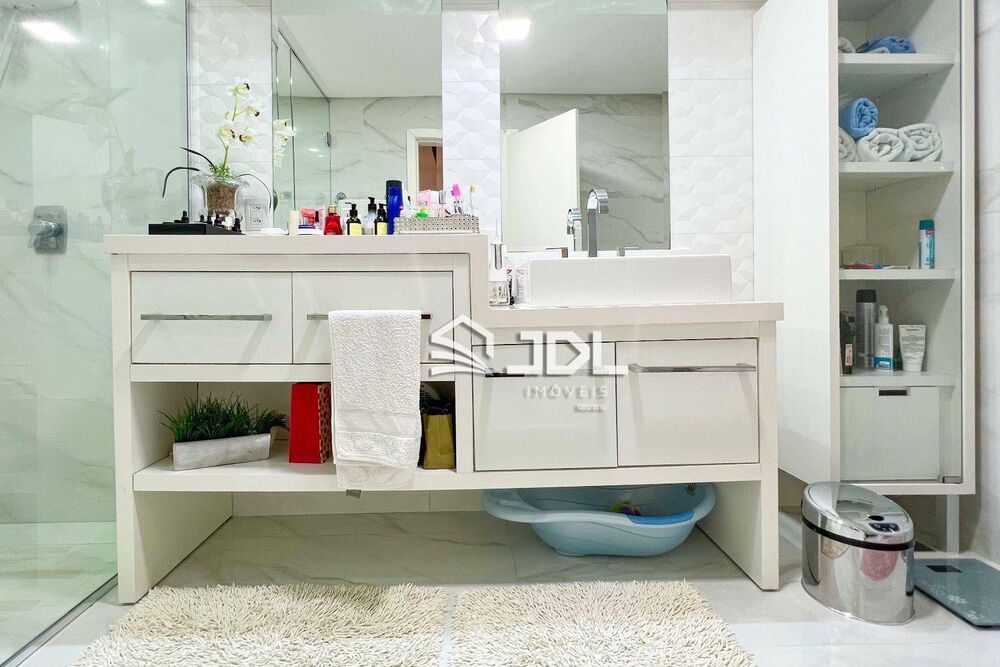 Casa, 3 quartos, 326 m² - Foto 20