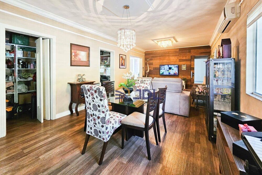 Casa à venda com 2 quartos, 143m² - Foto 3