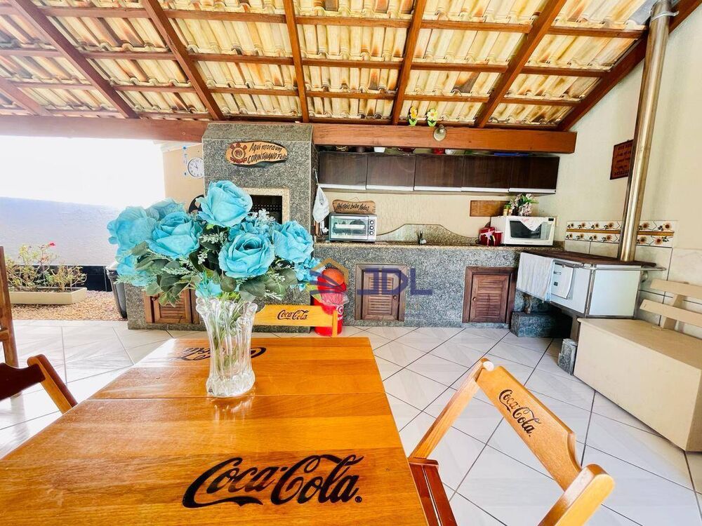 Casa, 3 quartos, 200 m² - Foto 5