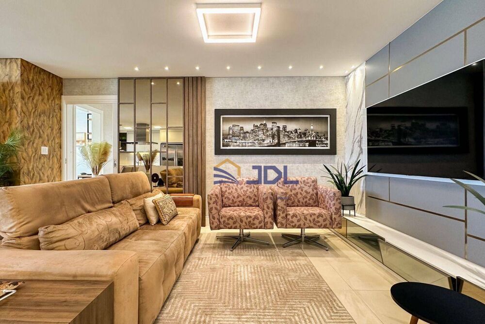 Apartamento, 3 quartos, 138 m² - Foto 1