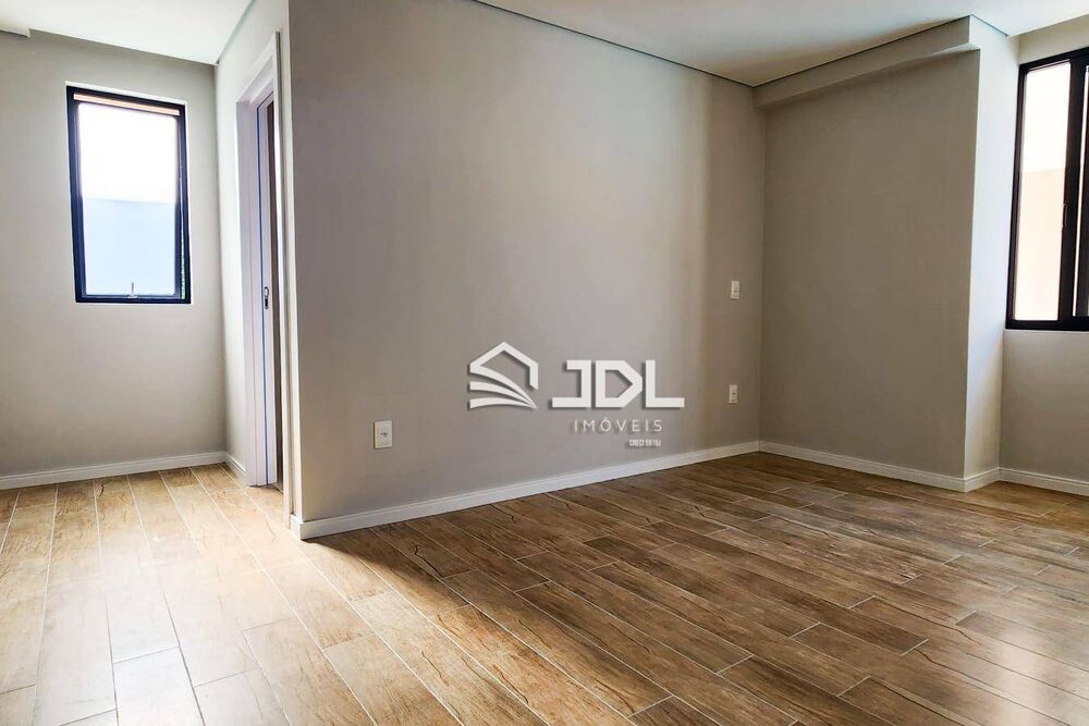 Casa, 3 quartos, 151 m² - Foto 2