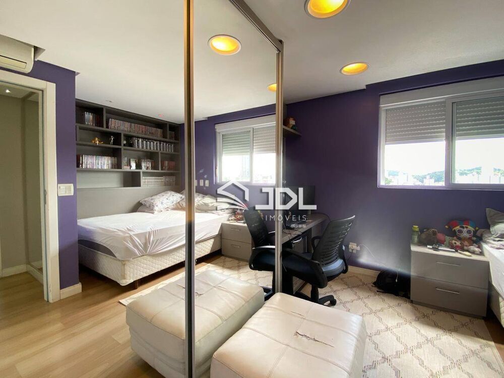 Cobertura, 3 quartos, 192 m² - Foto 4