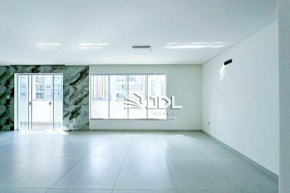 Casa, 4 quartos, 300 m² - Foto 10