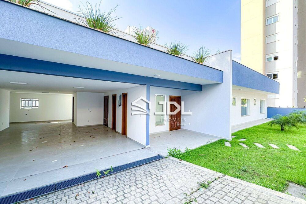 Casa, 4 quartos, 300 m² - Foto 1