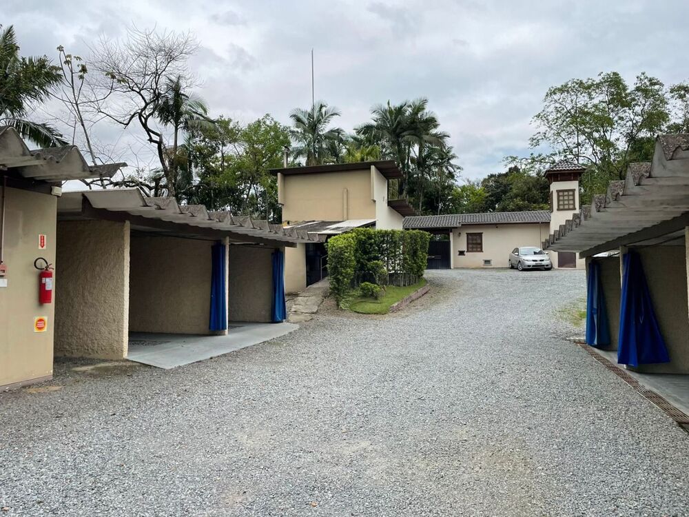 Flat/Apart Hotel à venda com 23 quartos, 1364m² - Foto 1