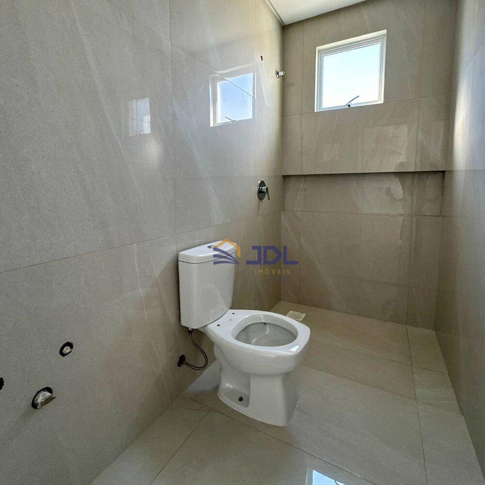 Apartamento à venda com 3 quartos, 107m² - Foto 4