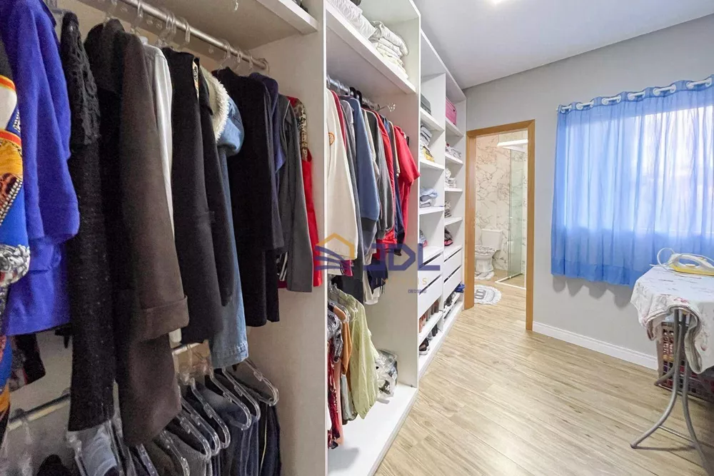 Casa, 3 quartos, 282 m² - Foto 9