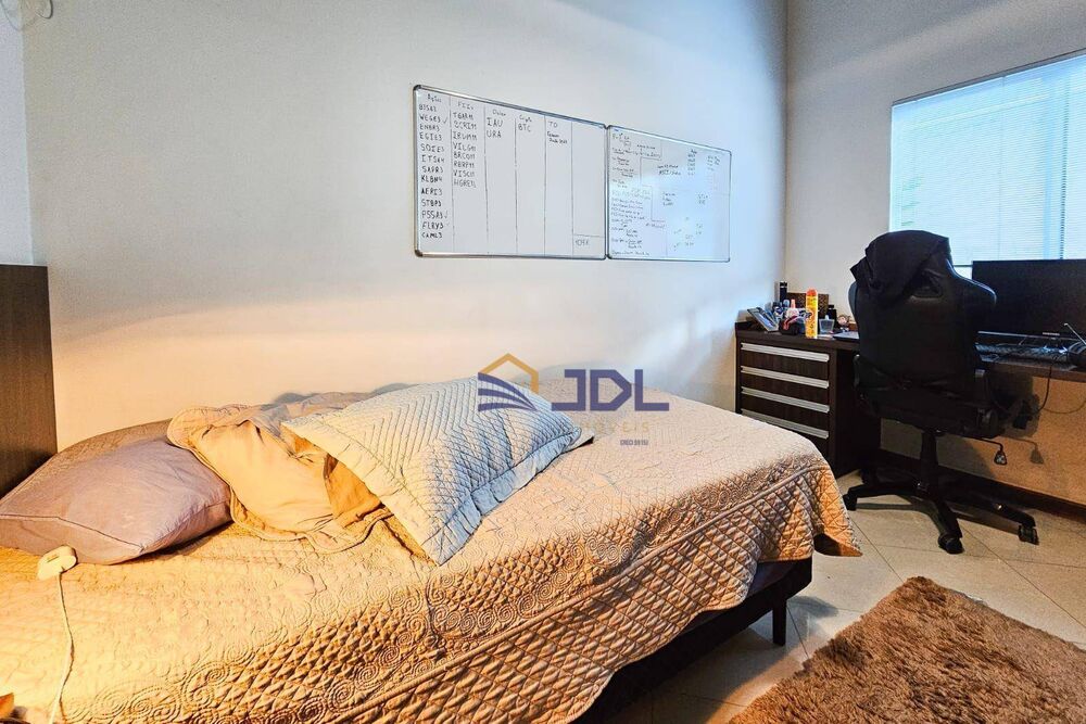 Casa, 2 quartos, 239 m² - Foto 18