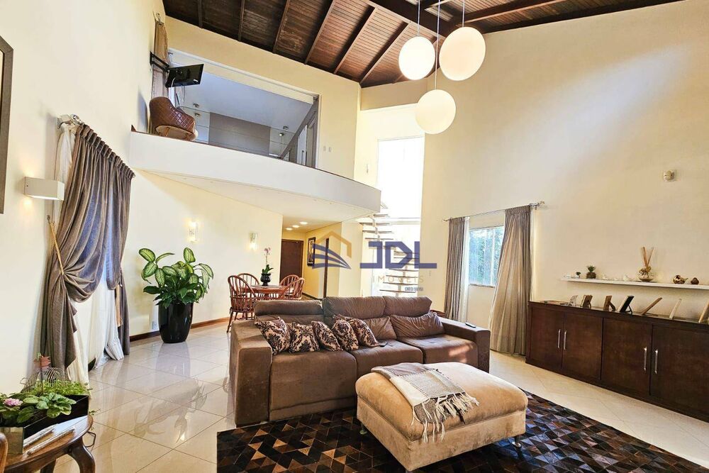 Casa, 2 quartos, 239 m² - Foto 2