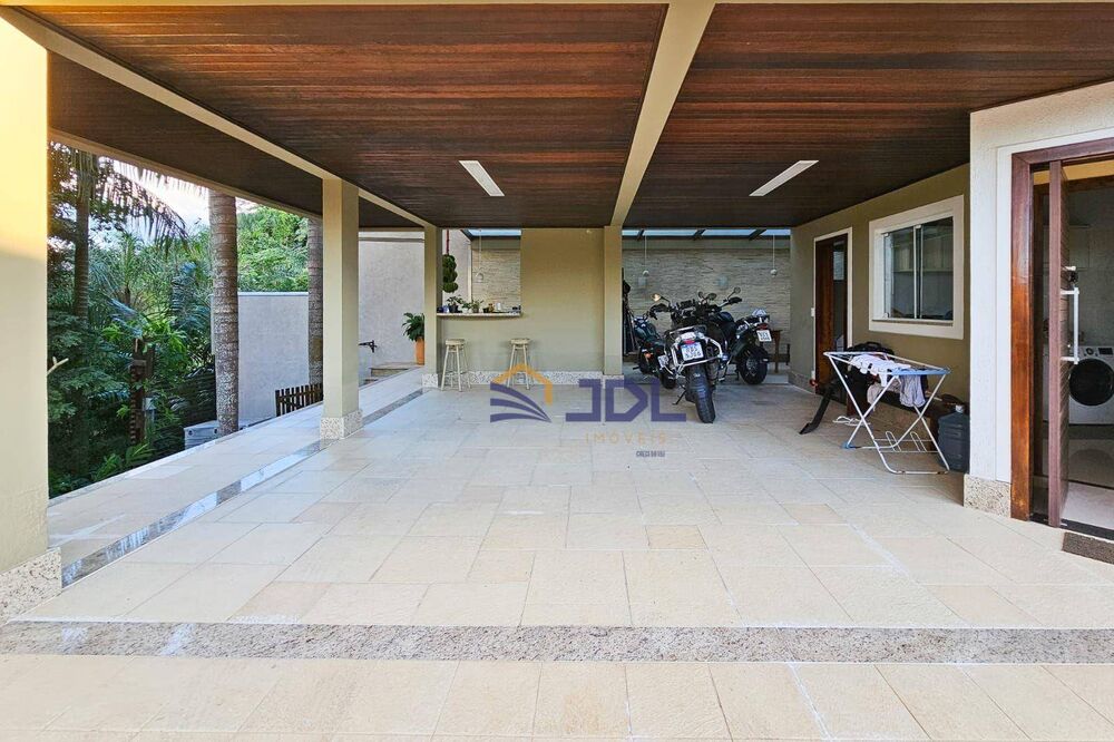 Casa, 2 quartos, 239 m² - Foto 22