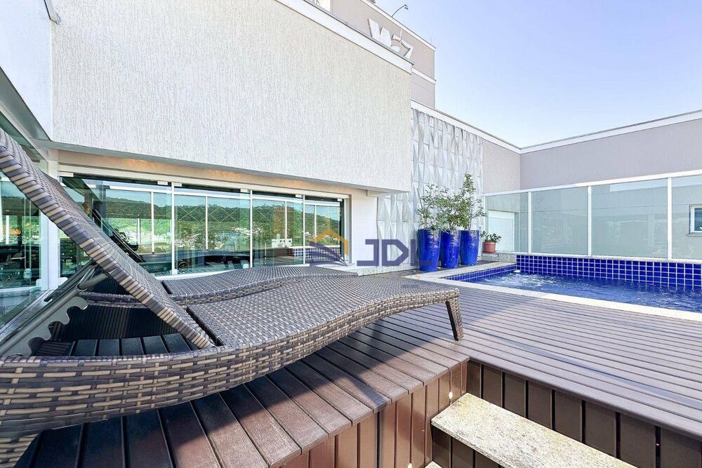 Cobertura à venda com 3 quartos, 201m² - Foto 11