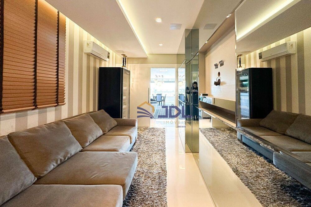 Cobertura à venda com 3 quartos, 201m² - Foto 17