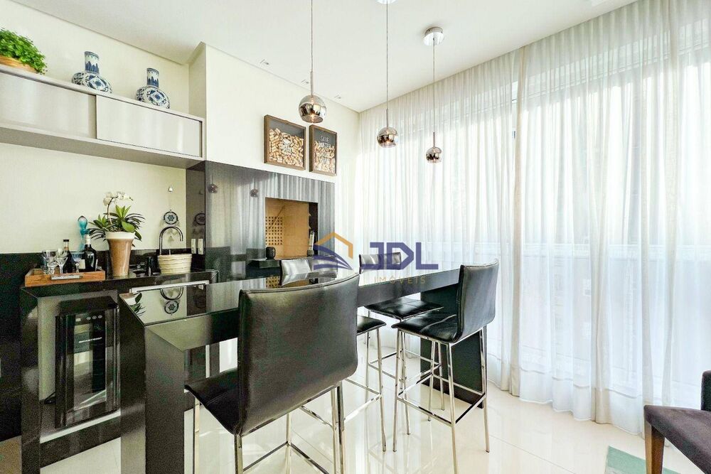 Apartamento, 4 quartos, 227 m² - Foto 2