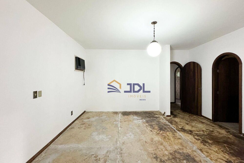 Casa, 3 quartos, 306 m² - Foto 4