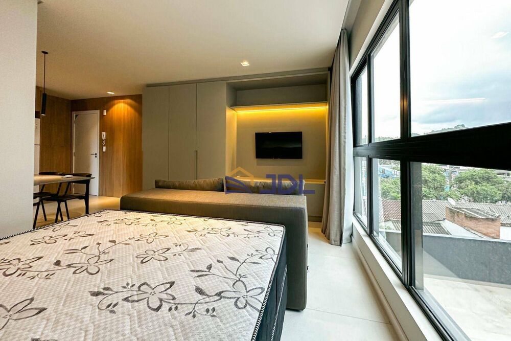 Apartamento à venda com 1 quarto, 34m² - Foto 4