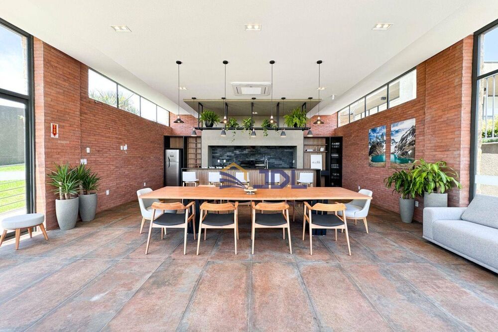 Loteamento e Condomínio, 317 m² - Foto 1