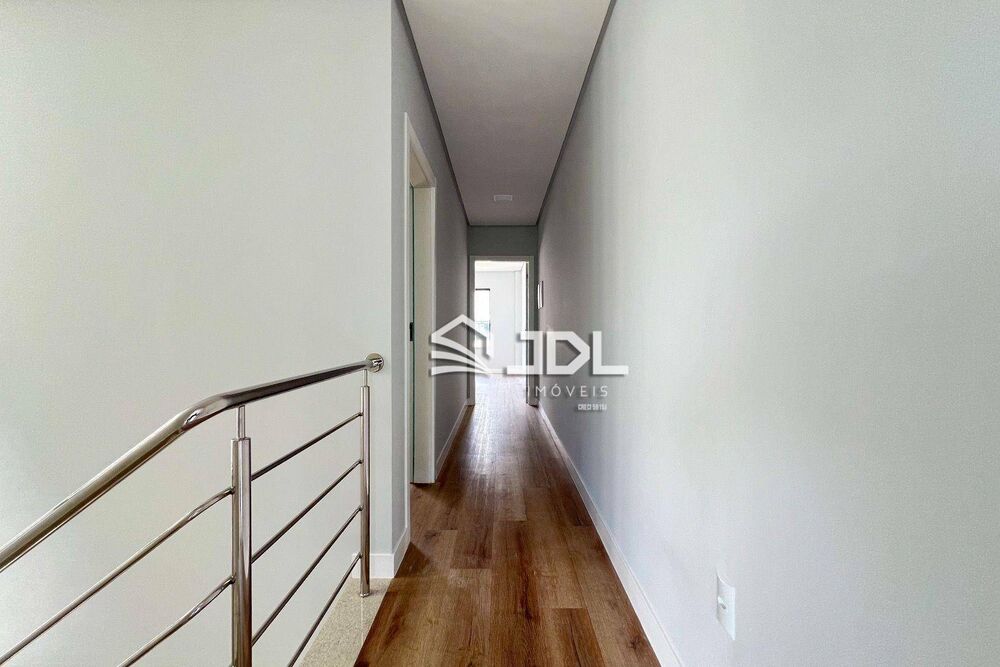 Casa à venda com 3 quartos, 153m² - Foto 4