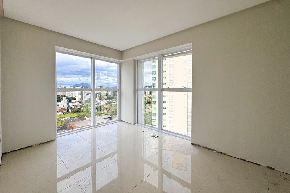 Apartamento à venda com 2 quartos, 86m² - Foto 2