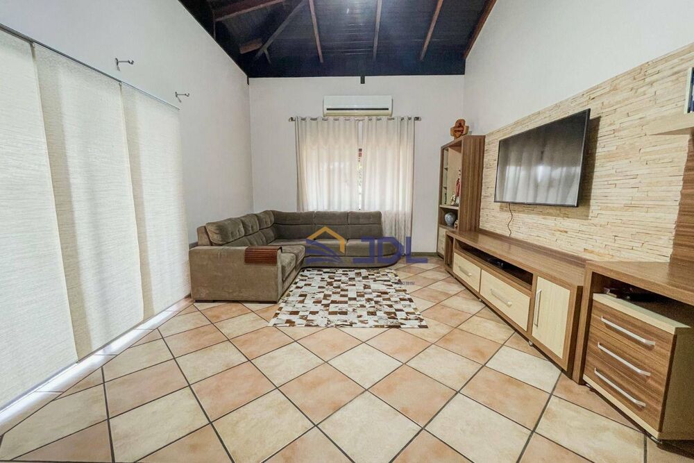 Casa, 3 quartos, 220 m² - Foto 11