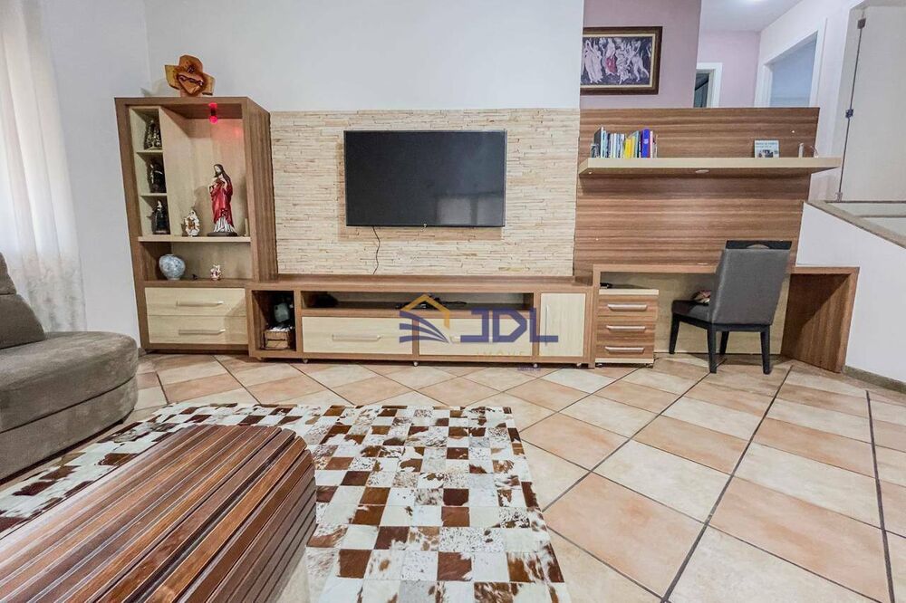 Casa, 3 quartos, 220 m² - Foto 12