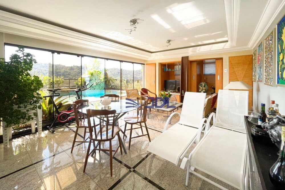 Cobertura à venda com 3 quartos, 339m² - Foto 2