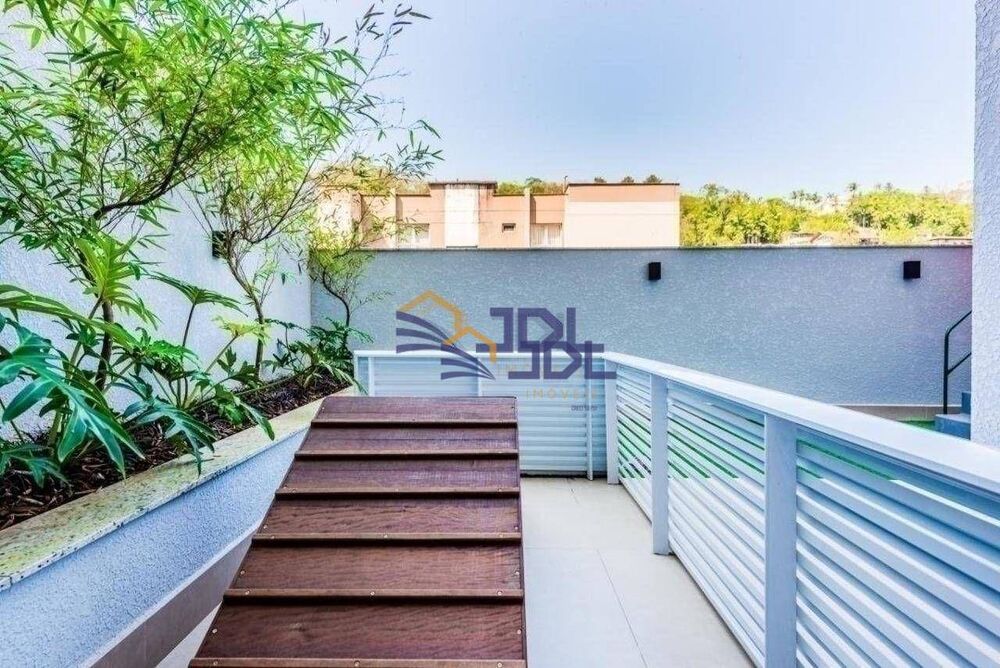 Cobertura, 3 quartos, 287 m² - Foto 2