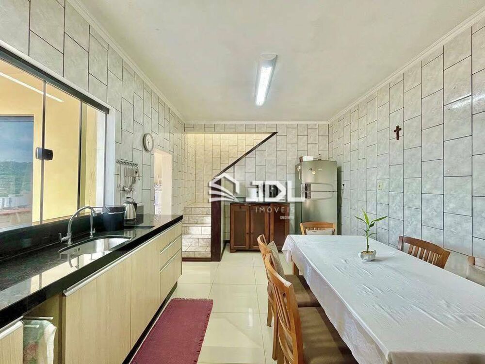 Casa, 3 quartos, 205 m² - Foto 11