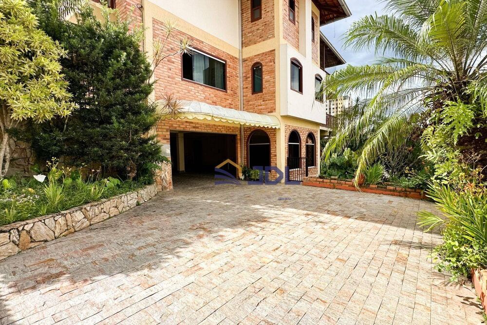 Casa, 4 quartos, 285 m² - Foto 27