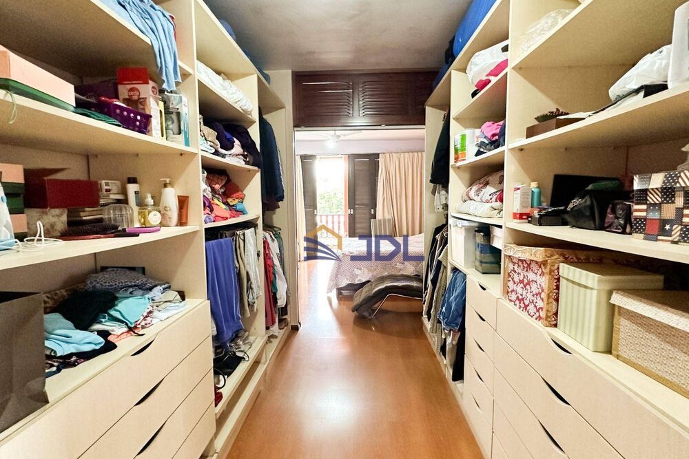 Casa, 4 quartos, 285 m² - Foto 9