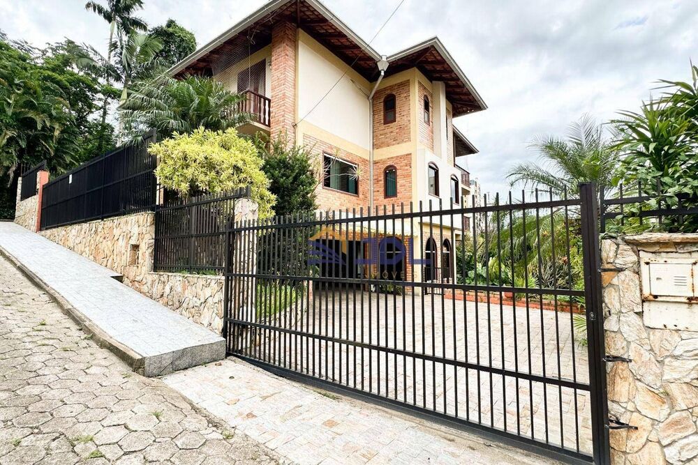 Casa, 4 quartos, 285 m² - Foto 28