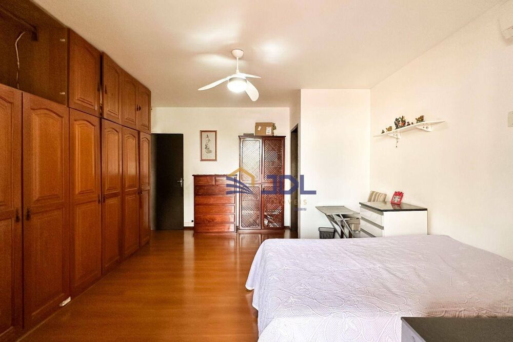 Casa, 4 quartos, 285 m² - Foto 10