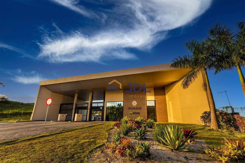 Casa de Condomínio à venda com 4 quartos, 400m² - Foto 4