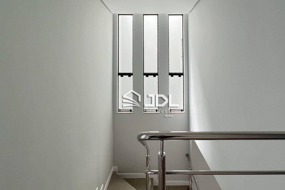 Casa à venda com 3 quartos, 153m² - Foto 26
