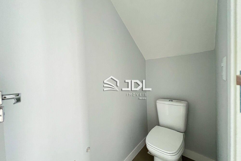 Casa à venda com 3 quartos, 153m² - Foto 8