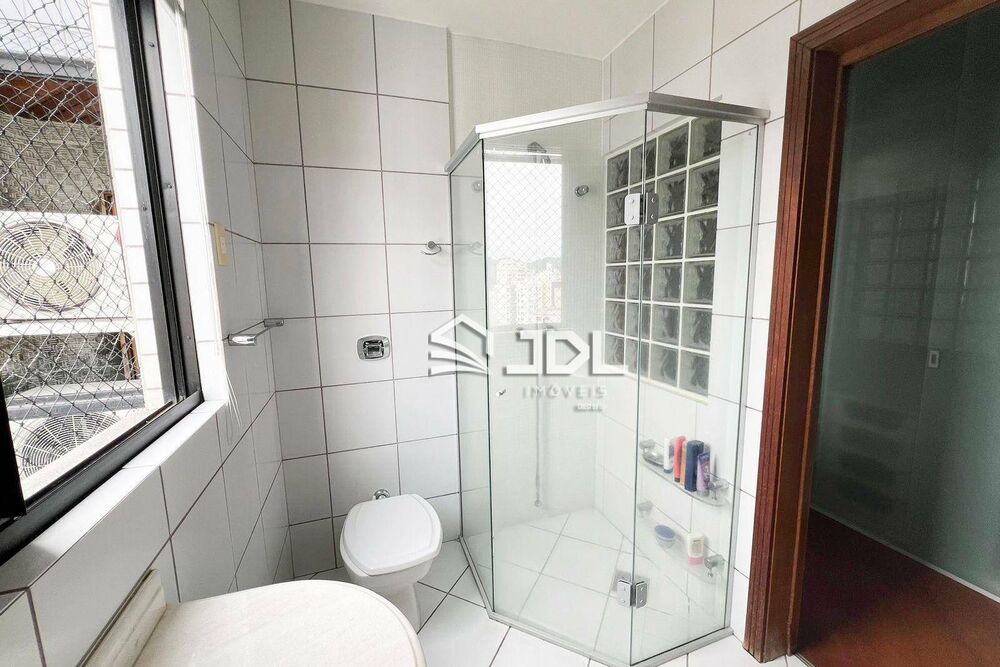 Cobertura, 5 quartos, 277 m² - Foto 2