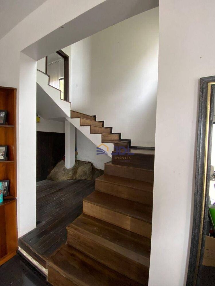 Casa, 2 quartos, 331 m² - Foto 4